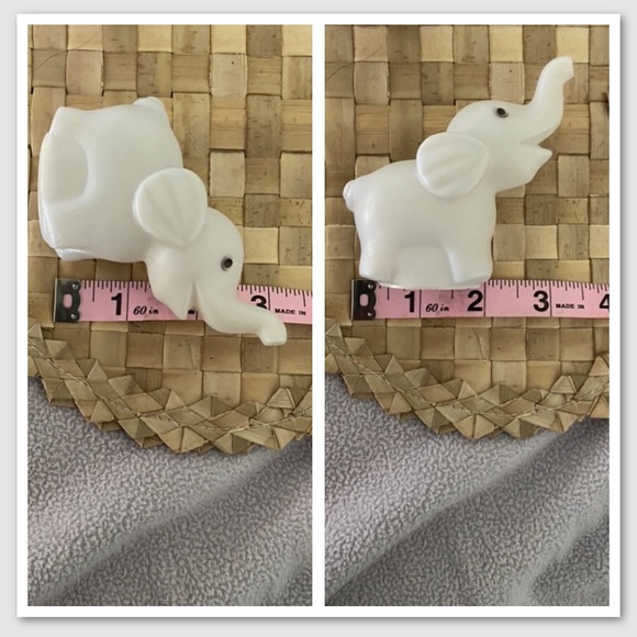 Pair of light up Elephants - Picture 13 of 15